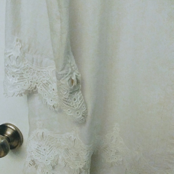 Velzera White Dress Shirt - Picture 3 of 3